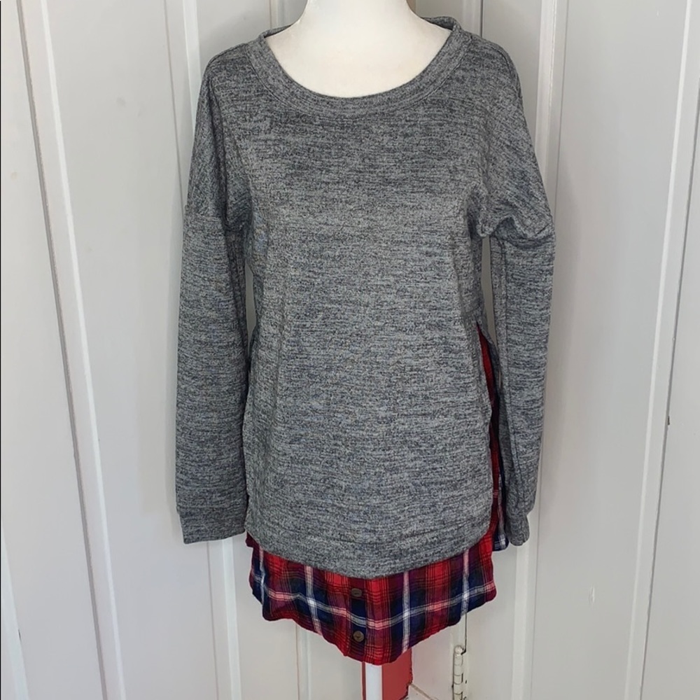 DOE & RAE•SWEATSHIRT